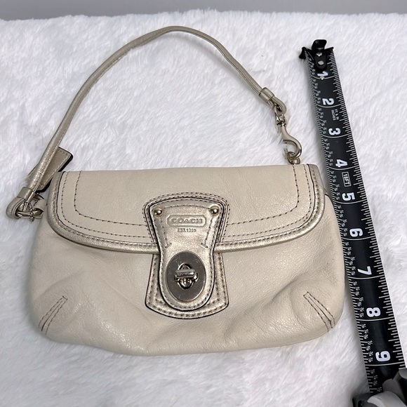 Coach Legacy Chalk White Leather Turnlock Flap Wristlet w/Pink Interior - Picture 12 of 12
